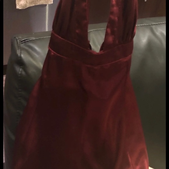 Maroon halter top mini dress - Picture 3 of 6